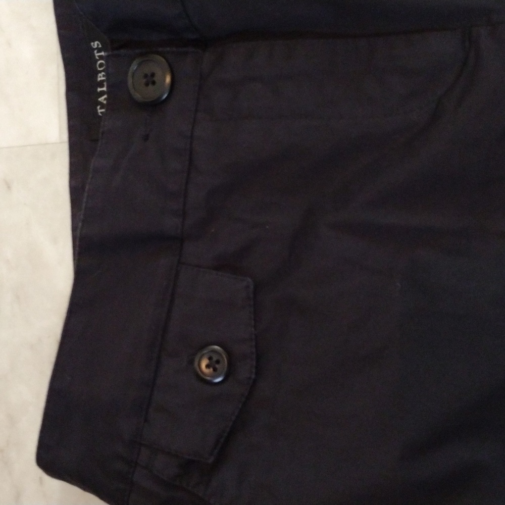 Talbots shorts. - Picture 4 of 8